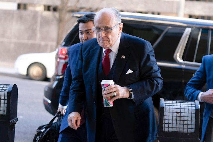 Video thumbnail for Rudy Giuliani recovering from pneumonia, remains in critical but stable condition, his spokesman says
