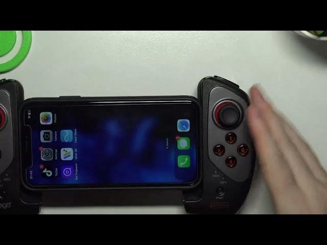 Video thumbnail for How To Pair GAMEPAD iPEGA PG9083S With iPhone