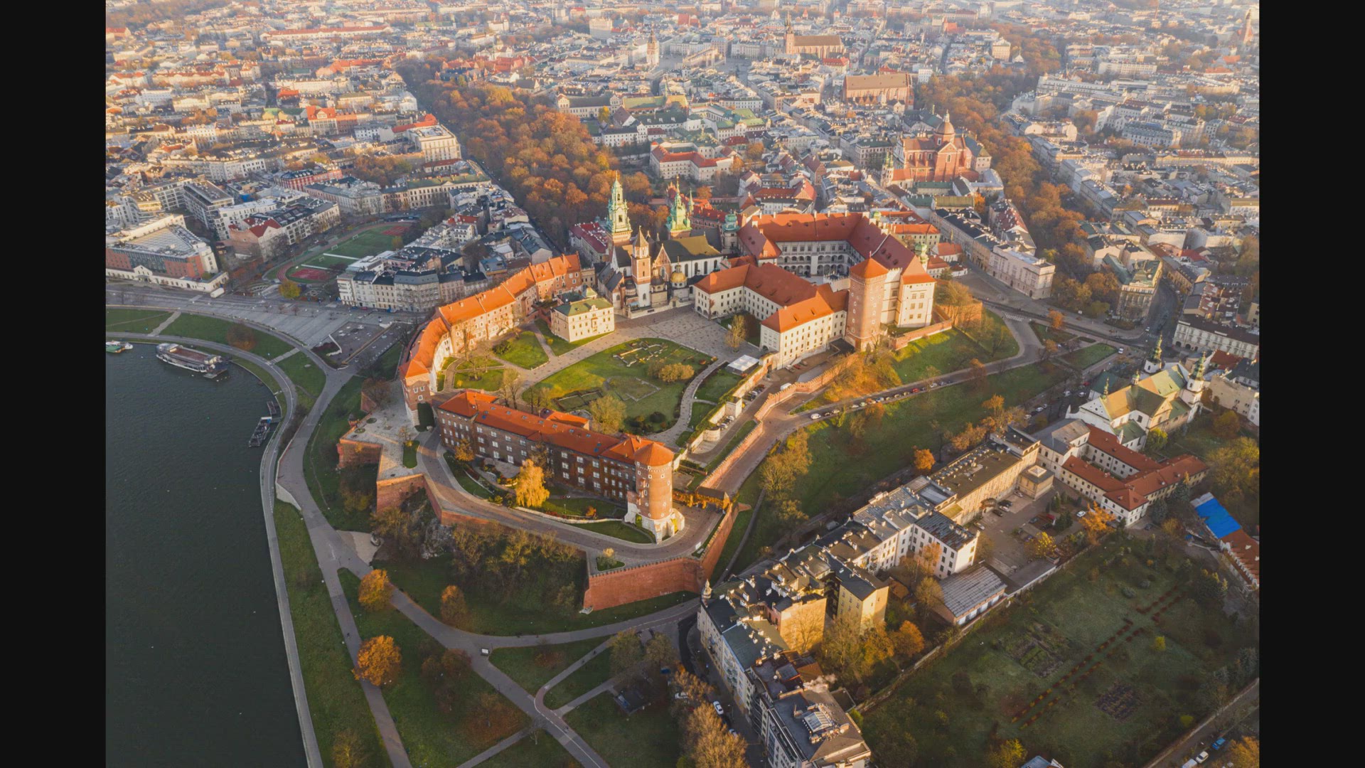 'Video thumbnail for Co warto zobaczyć i zrobić w Polsce, przewodnik turystyczny'