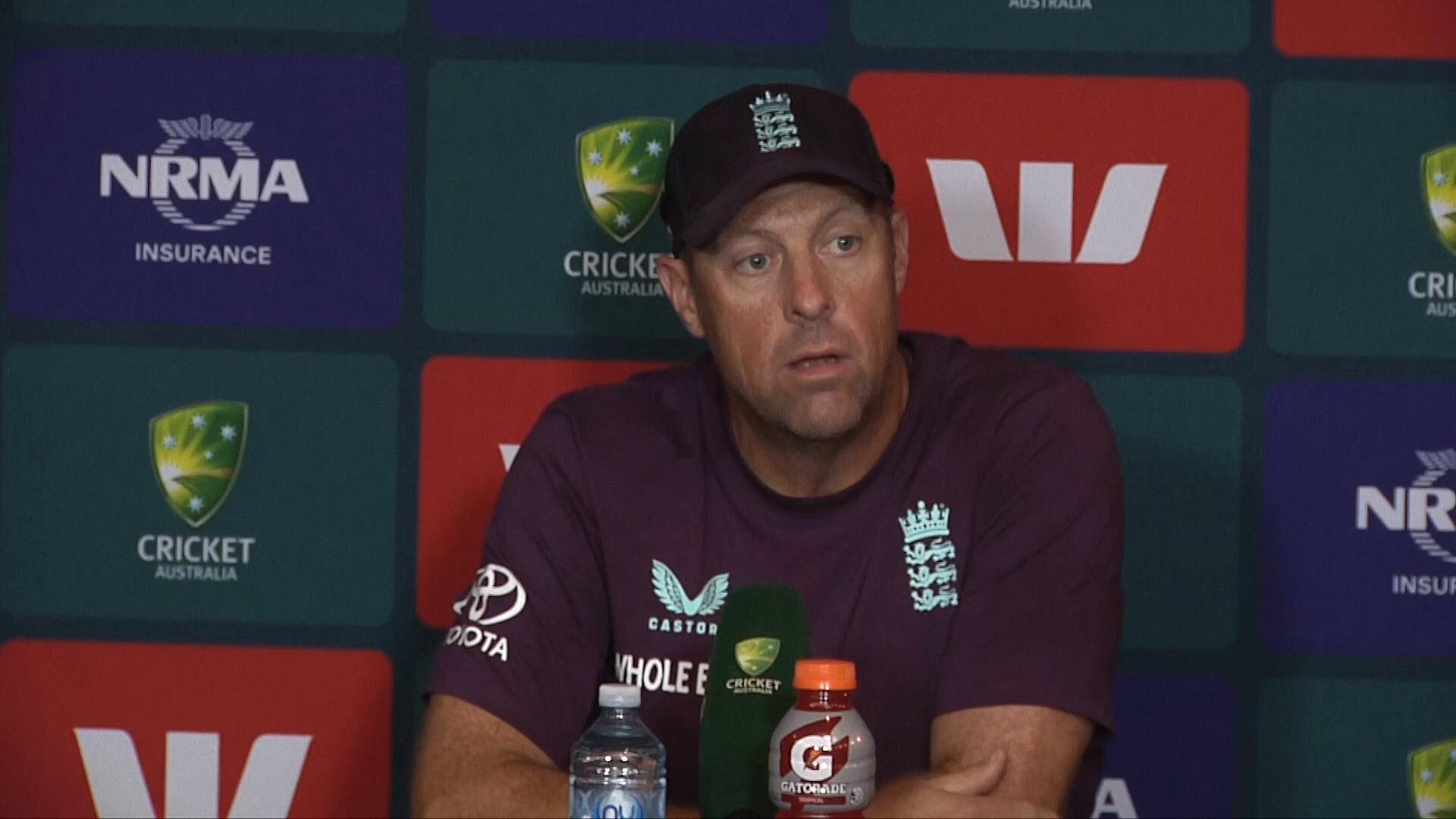 Video thumbnail for 'Tough day' =-Trescothick on England's second Test struggles