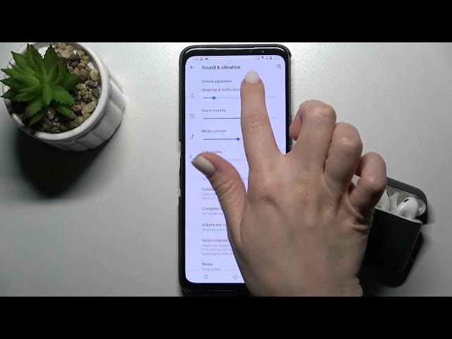 Video thumbnail for How to Adjust Ringtone Volume on Asus Rog Phone 5s – Sound Settings