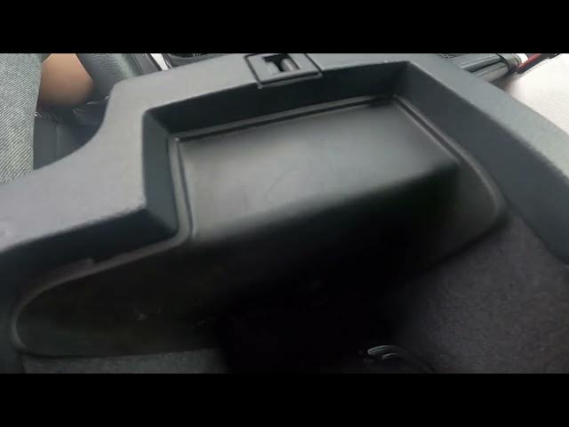 Video thumbnail for How to Find AUX Jack in Citroen C5 III ( 2007 – 2017 ) - Connect Smartphone via AUX