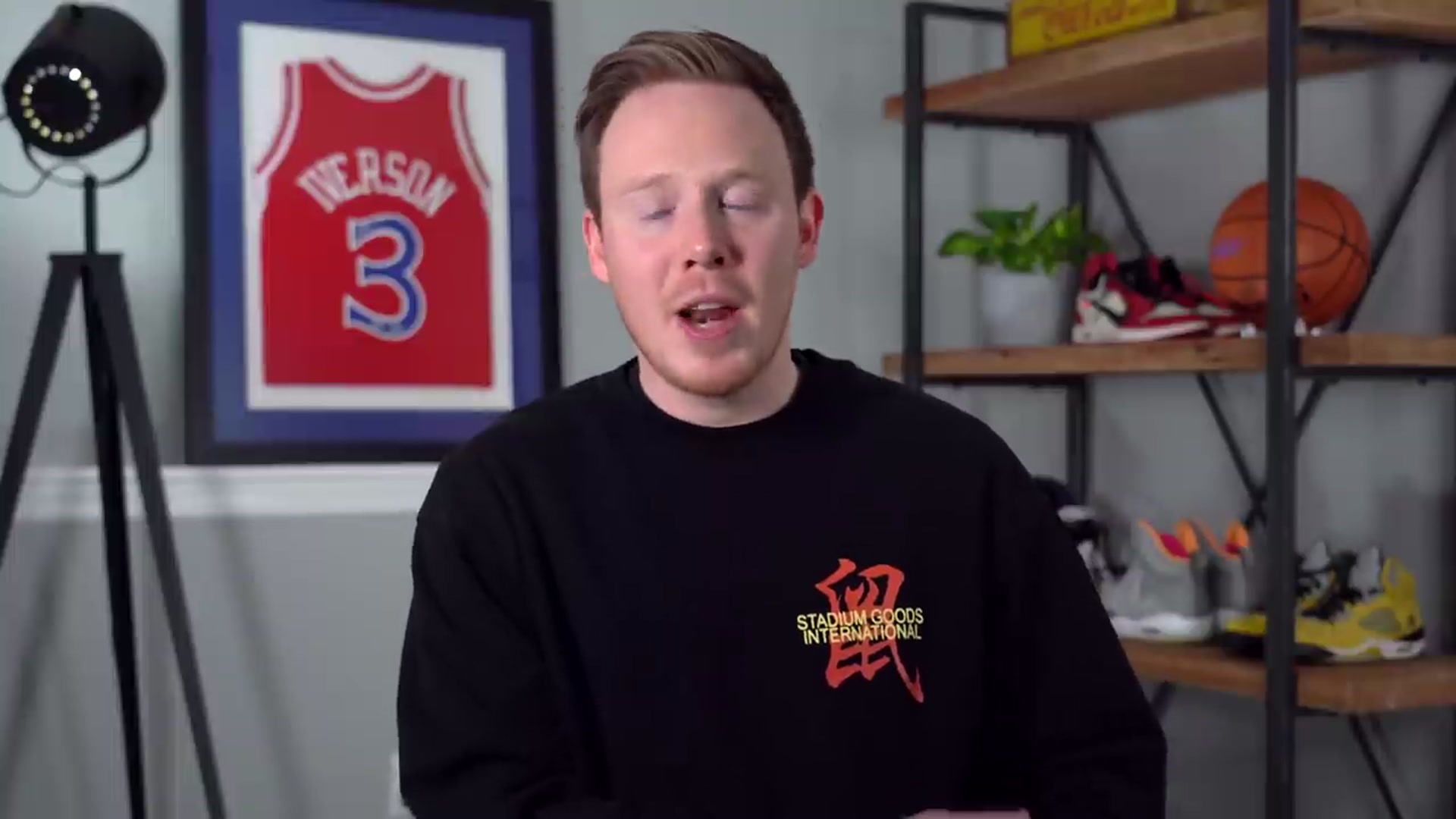 Video thumbnail for TRAVIS SCOTT X FRAGMENT Air Jordan 1__ Yeezy 350 V3_ WEEKLY HEAT(720P_HD)