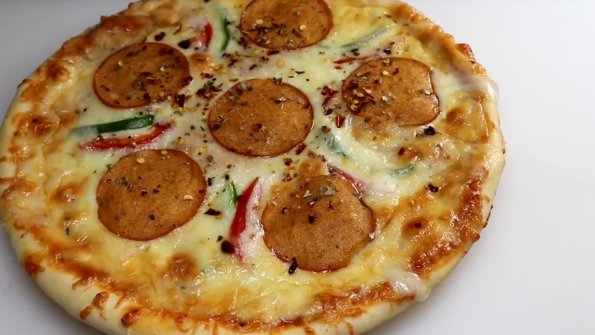 Video thumbnail for Pizza Recipe for Breakfast