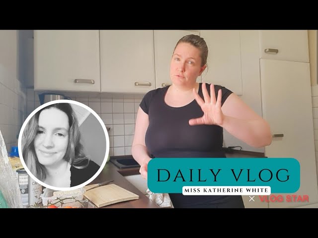 Video thumbnail for 💥 Kurze Woche! 🗓️ Erledigungen + eBay Hotline Chaos! 📞🤪 Daily Vlog