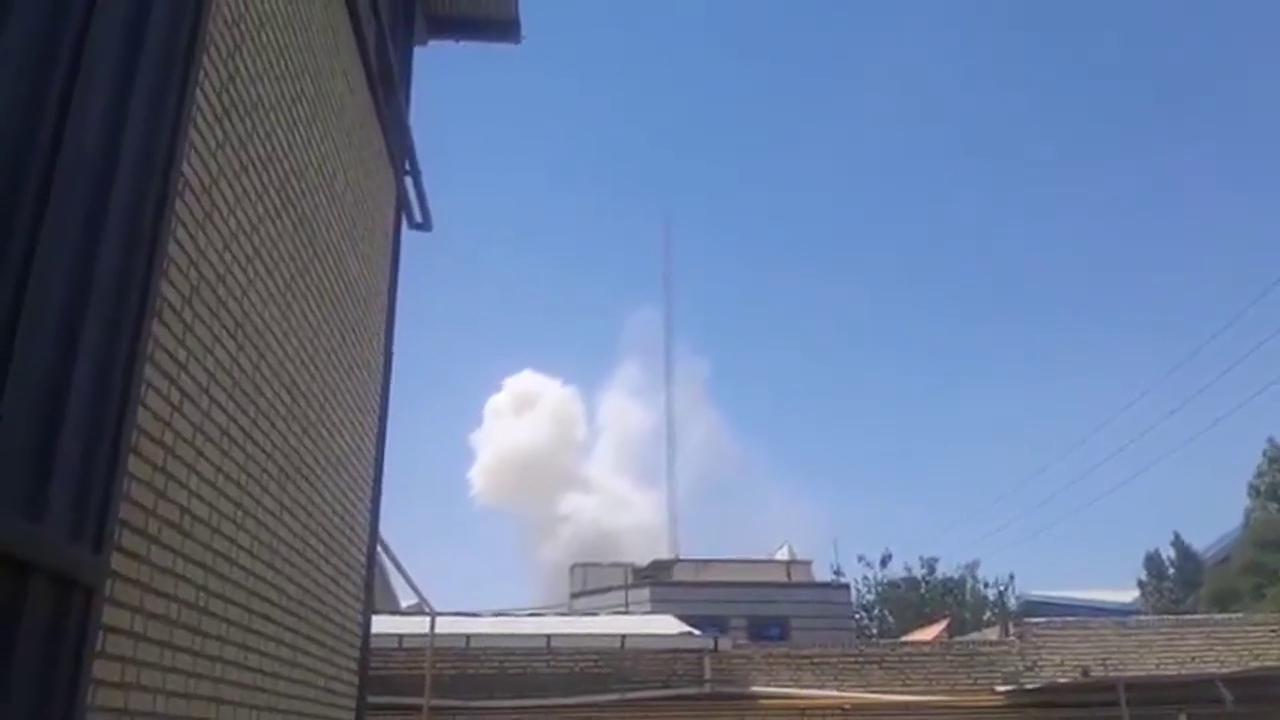 Video thumbnail for Iran: Rising Smoke Seen Over Industrial Area South of Tehran.