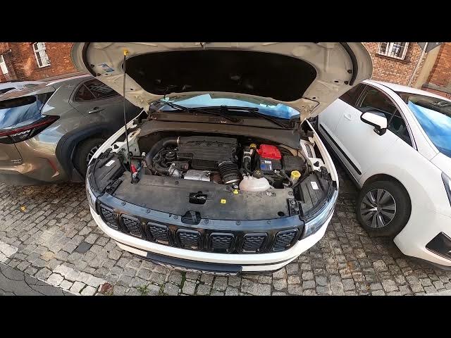 Video thumbnail for Where is the Washer Fluid Reservoir in Jeep Compass II Facelifting ( 2021 - now )