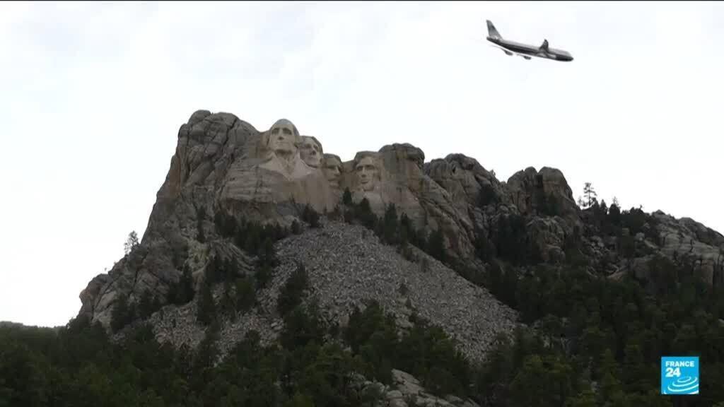 Video thumbnail for Trump marks US 250th celebration with speech and Mount Rushmore flyover
