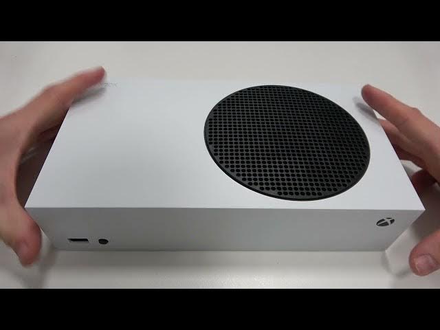 Video thumbnail for How many USB inputs does the XBOX Series S have?