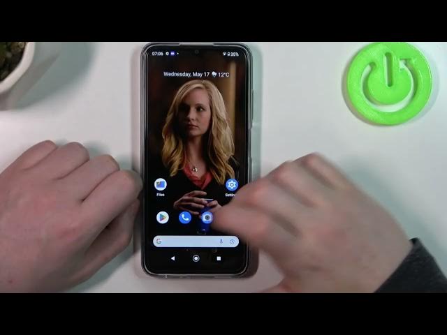 Video thumbnail for How to Call Emergency Search & Rescue in Indonesia on NOKIA G22