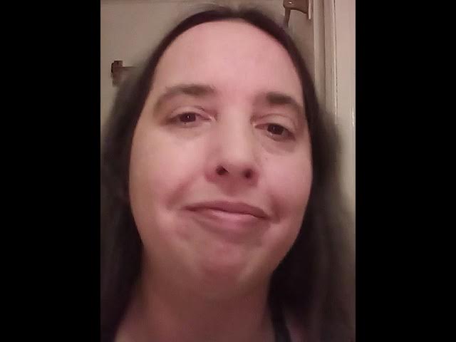 Video thumbnail for First makeup tutorial for the year 2025