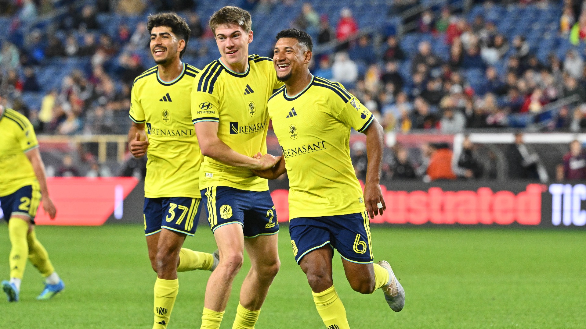 Video thumbnail for Nashville Tops MLS Standings, NY Red Bulls Struggle