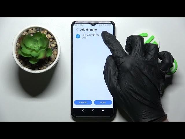 Video thumbnail for How to Set Up an Alarm Clock on the TCL 30 SE