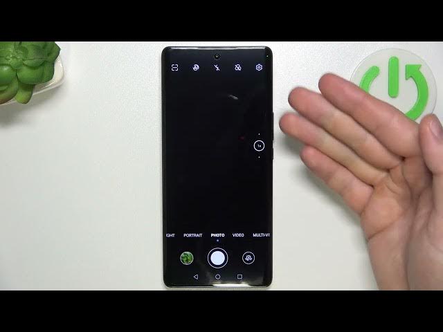 Video thumbnail for How to Turn On & Off Camera Grid Lines on HONOR Magic5 Lite