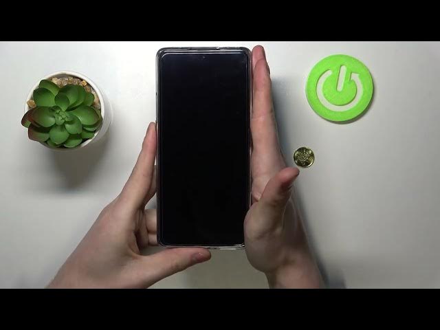 Video thumbnail for XIAOMI Poco F4 GT Size Comparison to an Average Male Hand