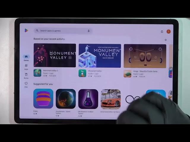 Video thumbnail for Game On: Galaxy Tab S9's Hidden Fix to Missing Play Store Games Revealed!