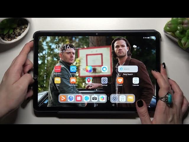 Video thumbnail for HUWAEI Matepad 10.4 2022 - How To Setup Face Unlock