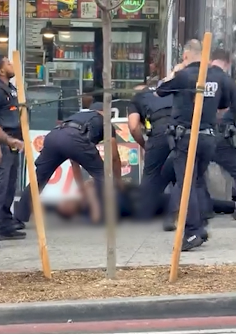 Video thumbnail for Multiple NYPD officers, suspect injured in police-involved shooting in Fordham