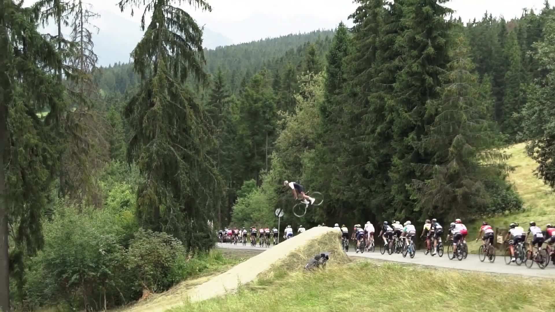 Video thumbnail for Description  Top 10 Extreme Sports | BEST OF THE WEEK | 2017 n°10 - Riders Match