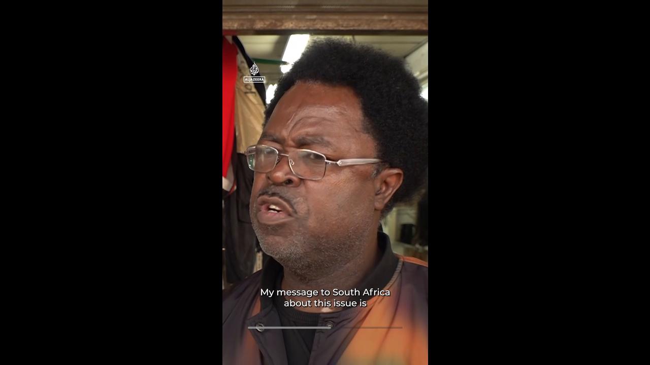 Video thumbnail for Fear grows in Johannesburg market as anti-migrant ‘deadline’ looms