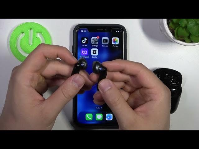 Video thumbnail for How to Pair JBL Tune 220 with iPhone / iPad?