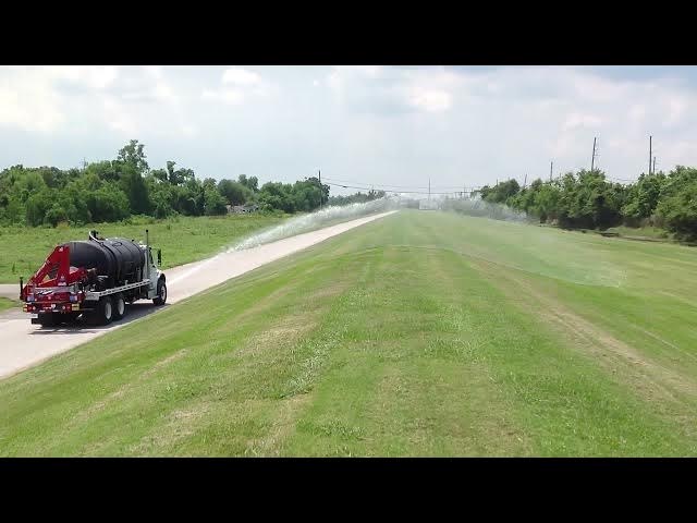 Video thumbnail for PIpeHunter Washdown Truck - Watering Levee