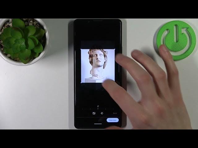 Video thumbnail for How to Add a Photo to a Contact on SONY Xperia Pro-I