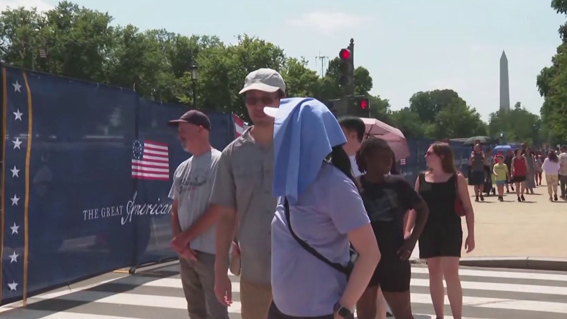 Video thumbnail for Extreme Heat Disrupts US Independence Day Celebrations
