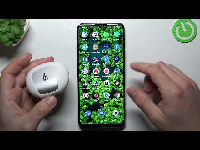 Video thumbnail for Fix Bluetooth Connection Problem on TCL 40 SE - Can't Find Device