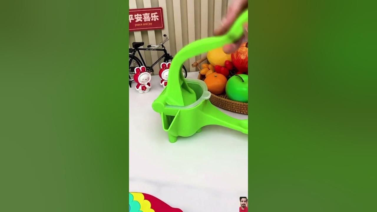 Video thumbnail for π Manual Juice Squeezer! π | Product Link is in Description β¬οΈ #shorts #gadgets #kitchentools