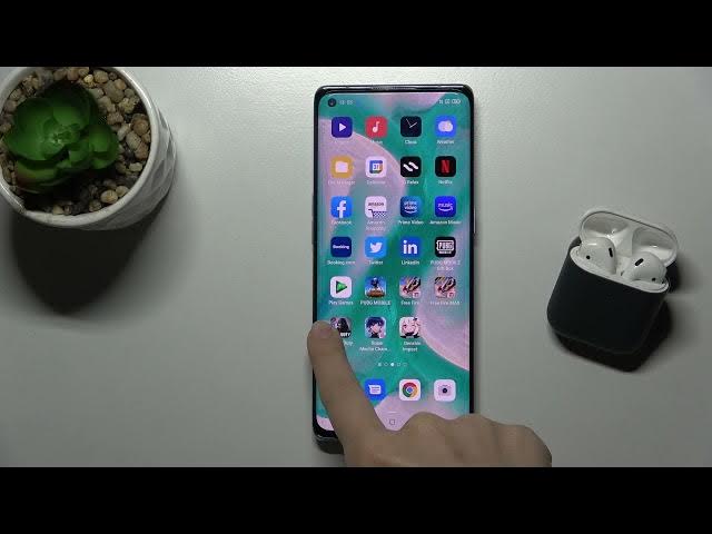 Video thumbnail for How to Create Folders on OPPO Reno 6 Pro Home Screen - Organize Apps in Folders on OPPO Reno 5G