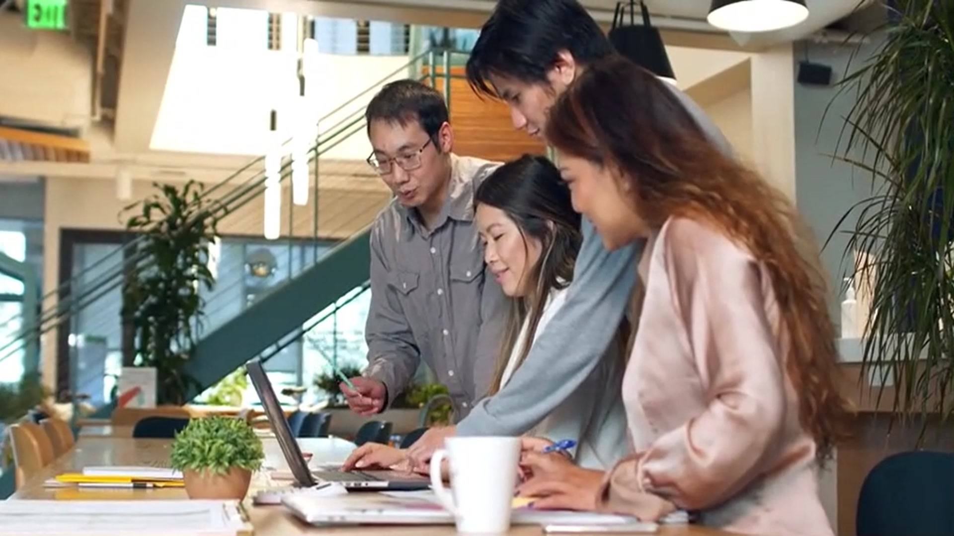 Video thumbnail for Affordable HR Solutions Every Startup Needs to Manage Payroll, Hiring, and Compliance