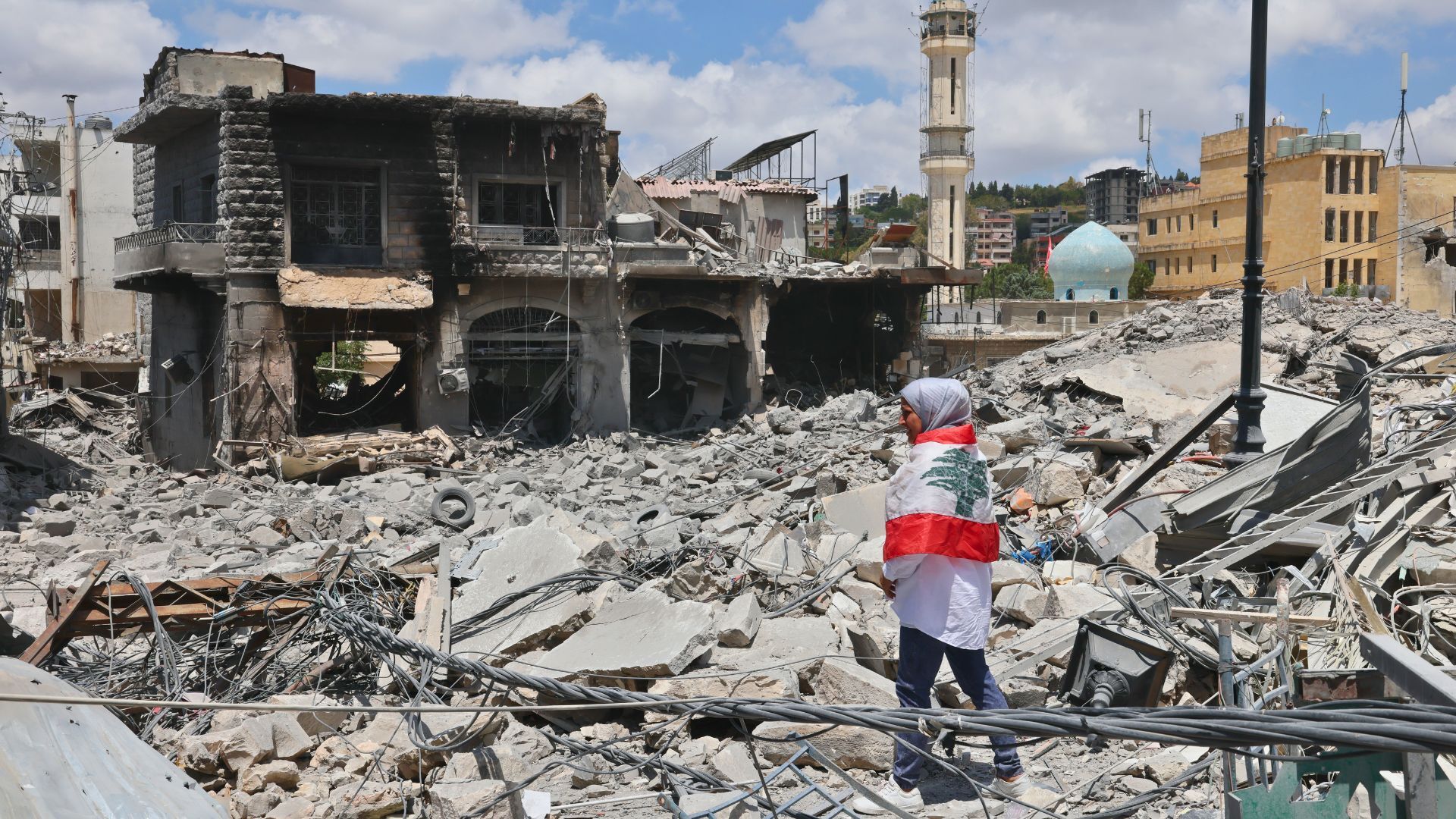 Video thumbnail for Families return to shattered towns as fragile ceasefire holds in Lebanon