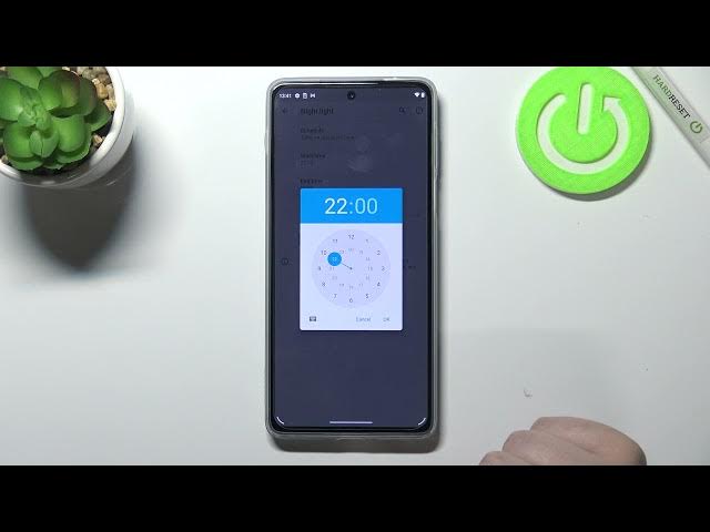 Video thumbnail for How to Turn On Eye Comfort Mode on MOTOROLA Moto Edge 20 Pro - Adjust Night Light