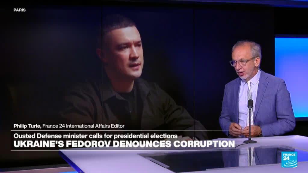Video thumbnail for Zelensky's office probed for corruption as fired defence minister demands elections