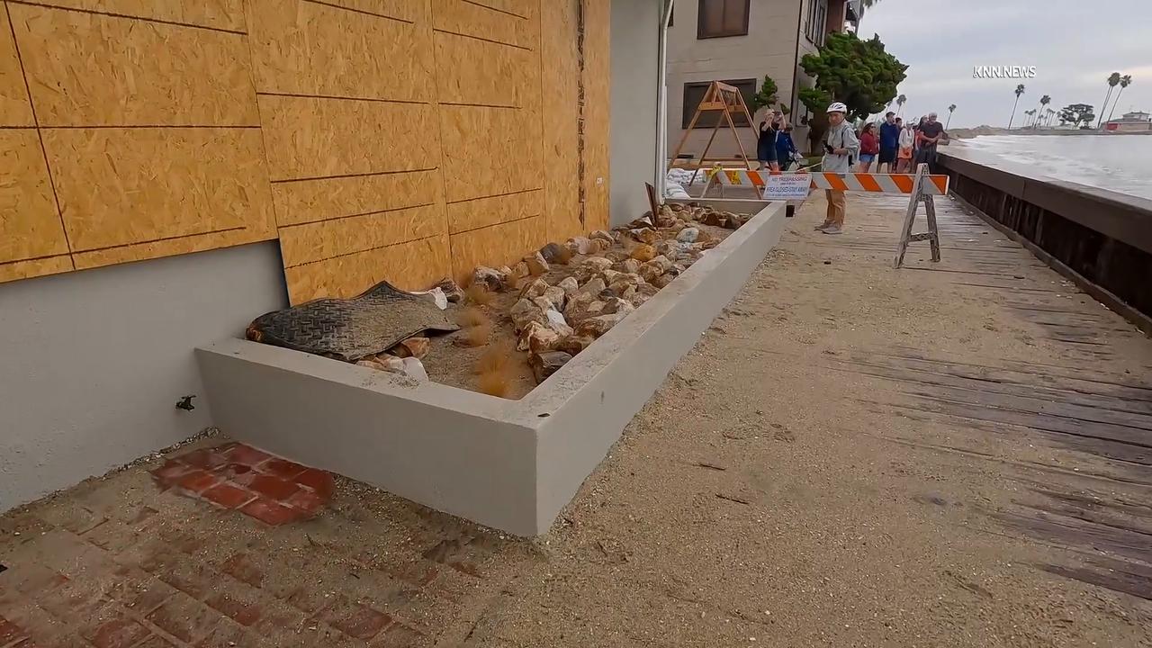 Video thumbnail for US, Los Angeles: Long Beach Tropical Storm Rachel Sends Powerful Waves Homes Damaged Part 2.