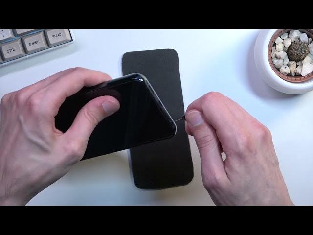 Video thumbnail for How to Insert Nano SIM Card on SAMSUNG Galaxy S22+ - Set Up SIM Card / Find SIM Slot