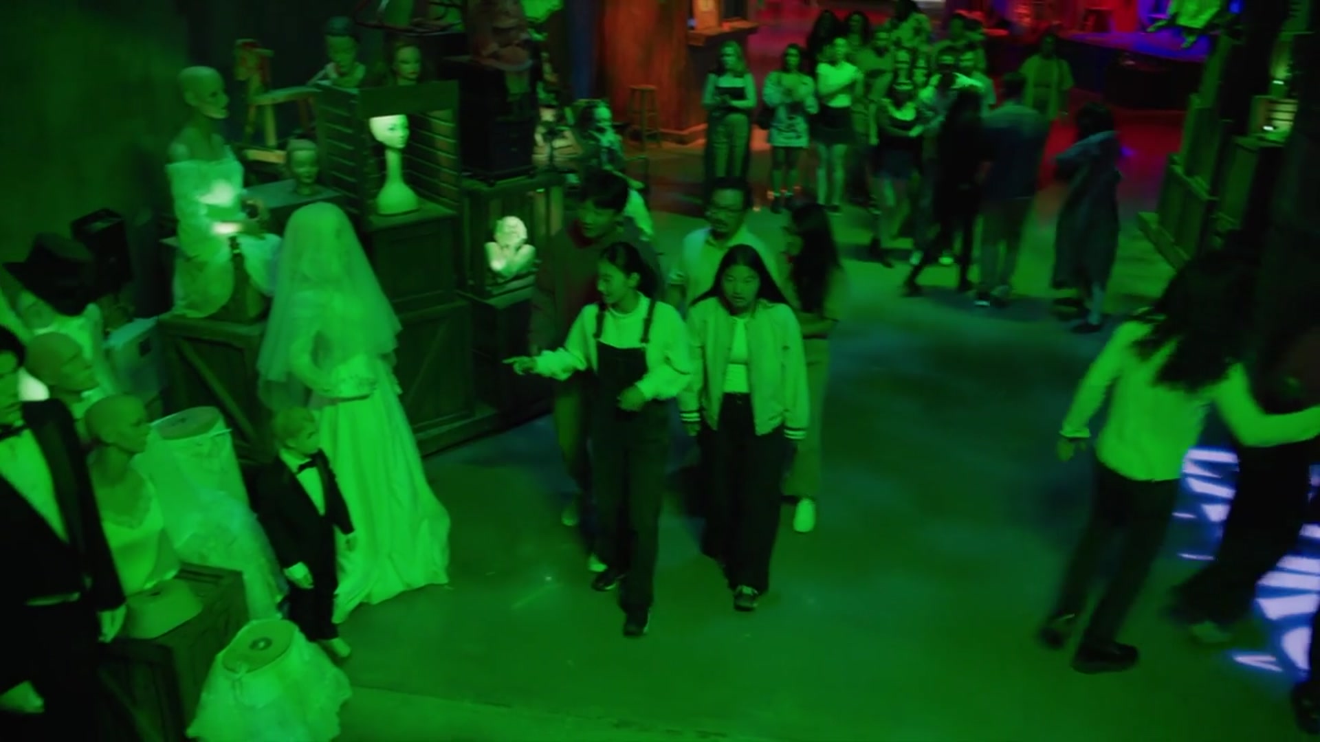 'Video thumbnail for Horror Unleashed Directors Talk Favorite Houses, Future, Special Events'