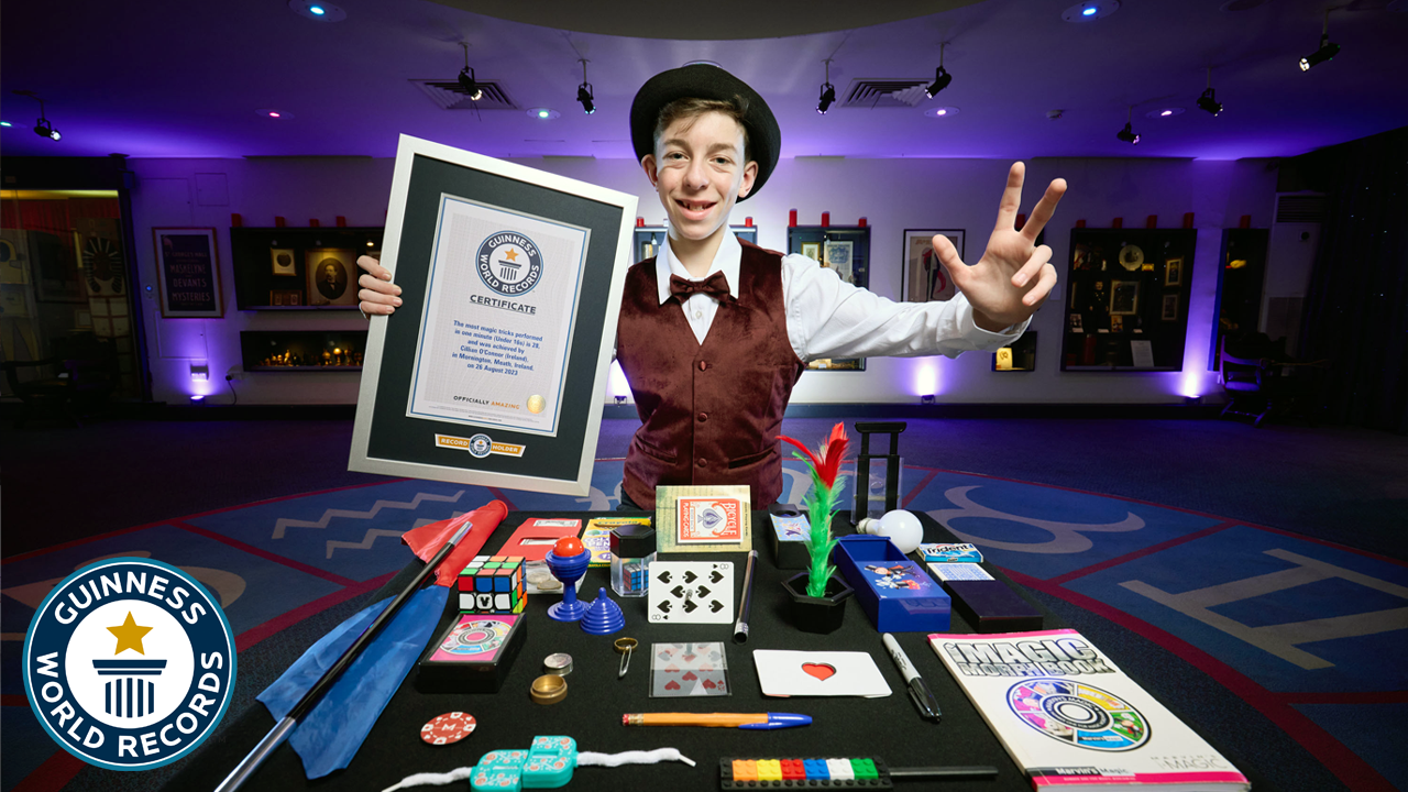 'Video thumbnail for Most magic tricks performed in one minute (under 16)'
