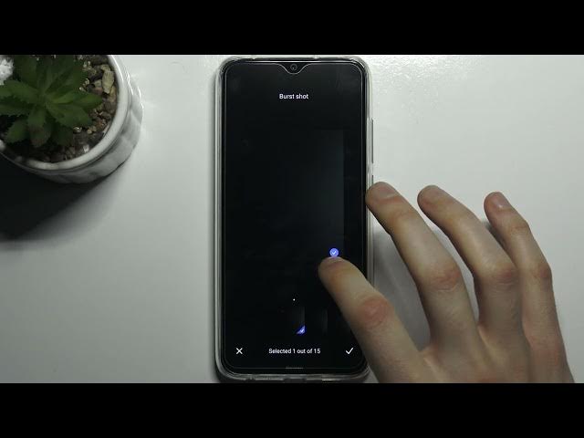 Video thumbnail for How to Activate Camera Burst Shot Mode on XIAOMI Redmi Note 8 2021
