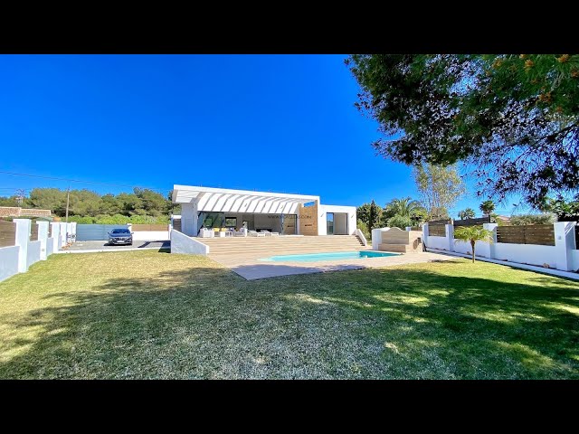 Video thumbnail for Villa de Lujo a la Venta en Costa Nova - Javea