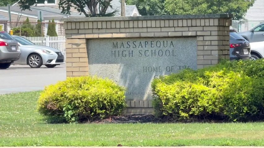 Video thumbnail for Students and parents speak out about bullying at Massapequa