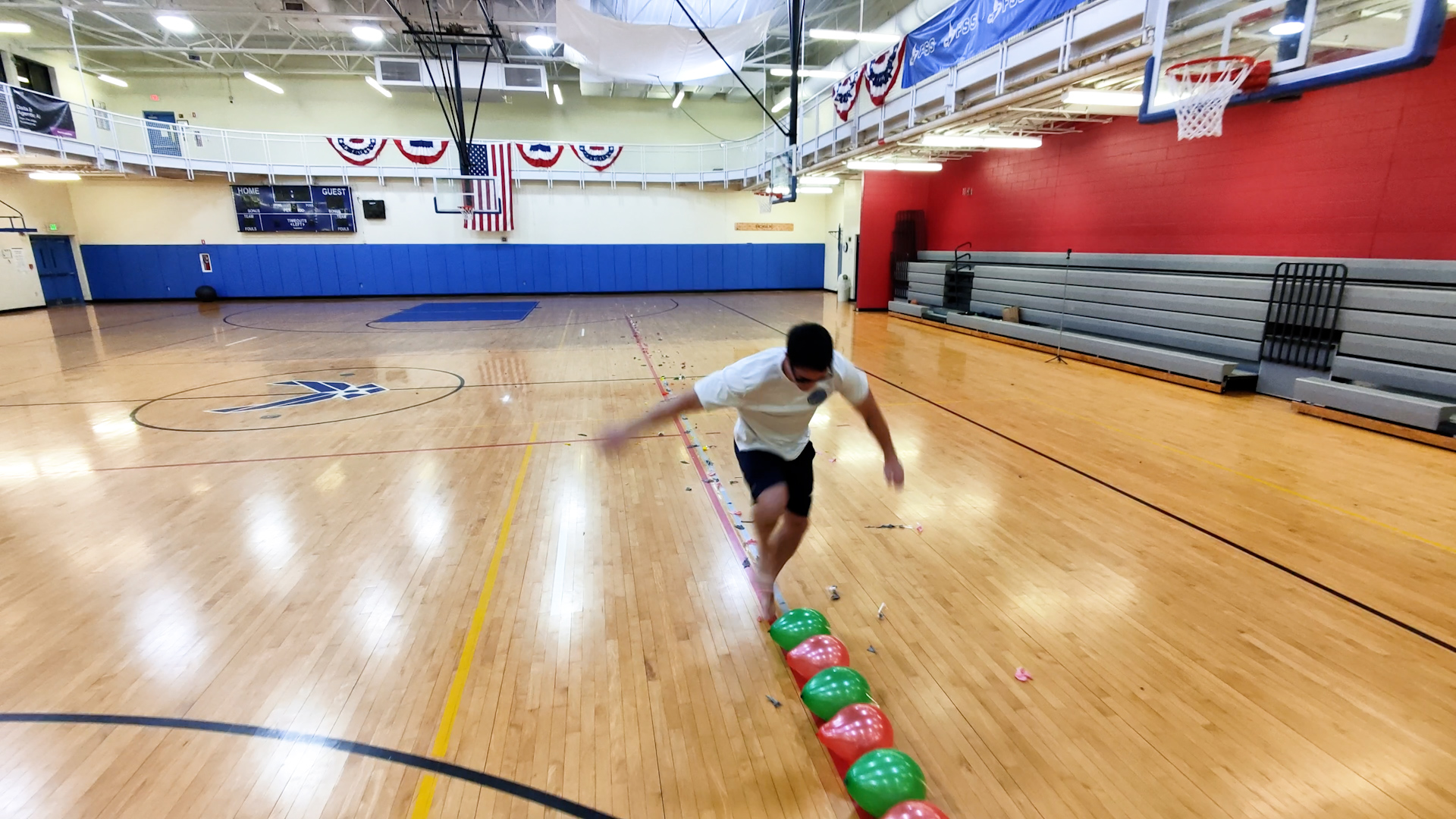Video thumbnail for Fastest time to pop 100 balloons with the feet  19.78 seconds by Johnny Buckingham
