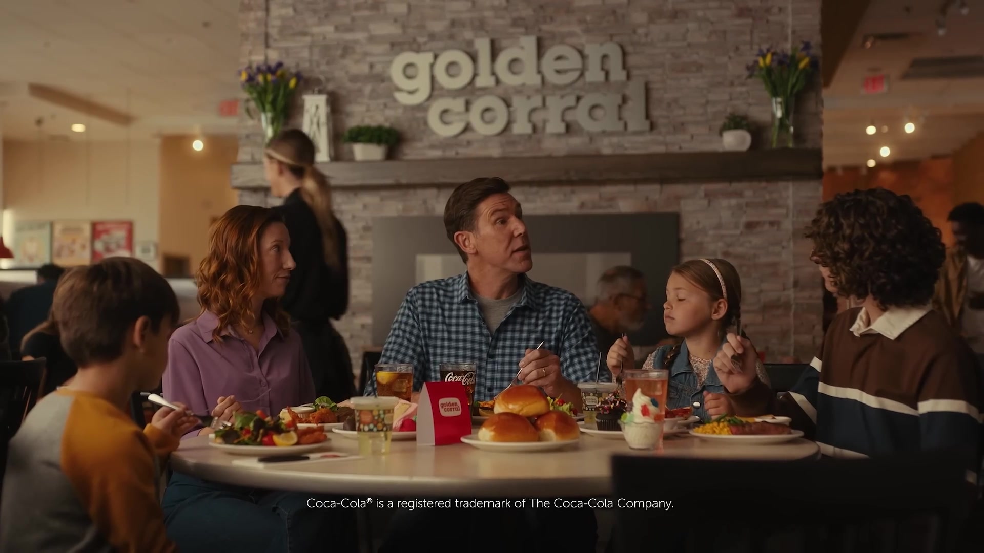 Video thumbnail for Buffet Workers See Some Gross Things & Here's The Worst