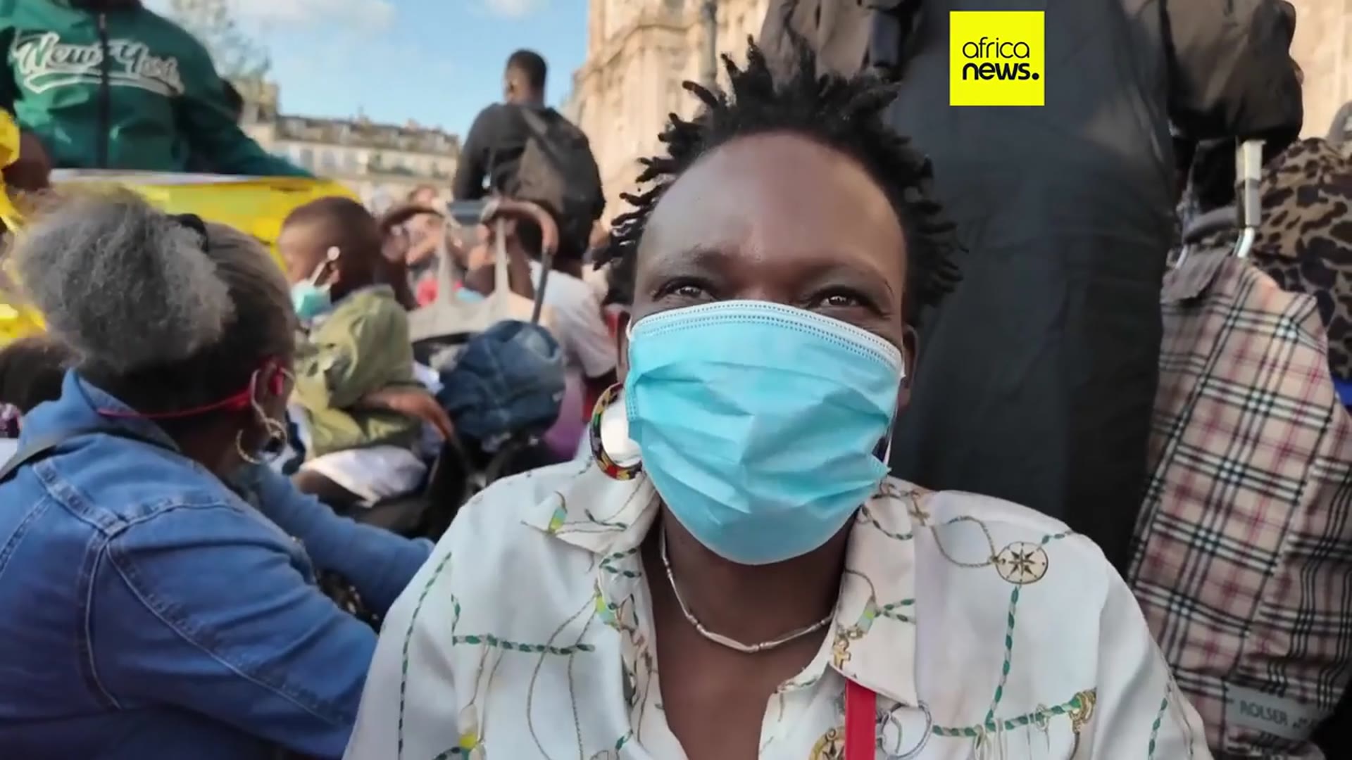 'Video thumbnail for Migrants appeal for immediate shelter outside Paris City Hall'