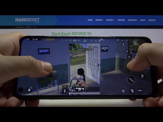 Video thumbnail for PUBG Mobile on Infinix S5 - Playerunknowns Battlegrounds Gameplay