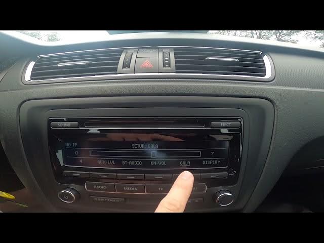Video thumbnail for What is and How to Adjust GALA Function in Radio of Seat Toledo IV ( 2012 - 2018 )