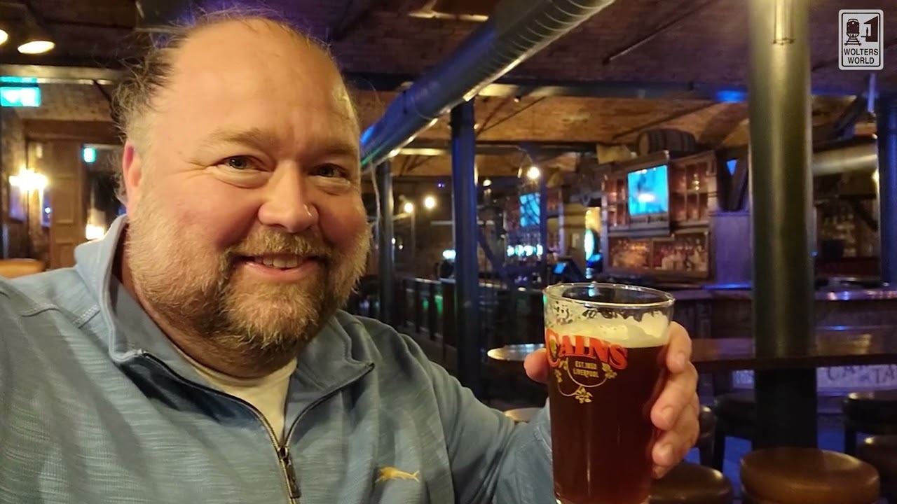 Video thumbnail for The Love & HATES of Visiting England