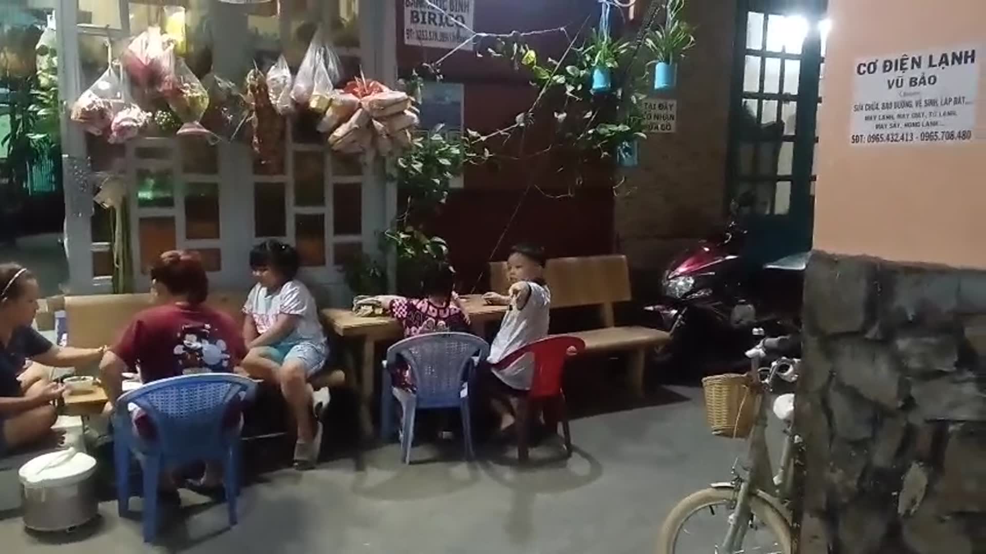 Video thumbnail for 1000009752