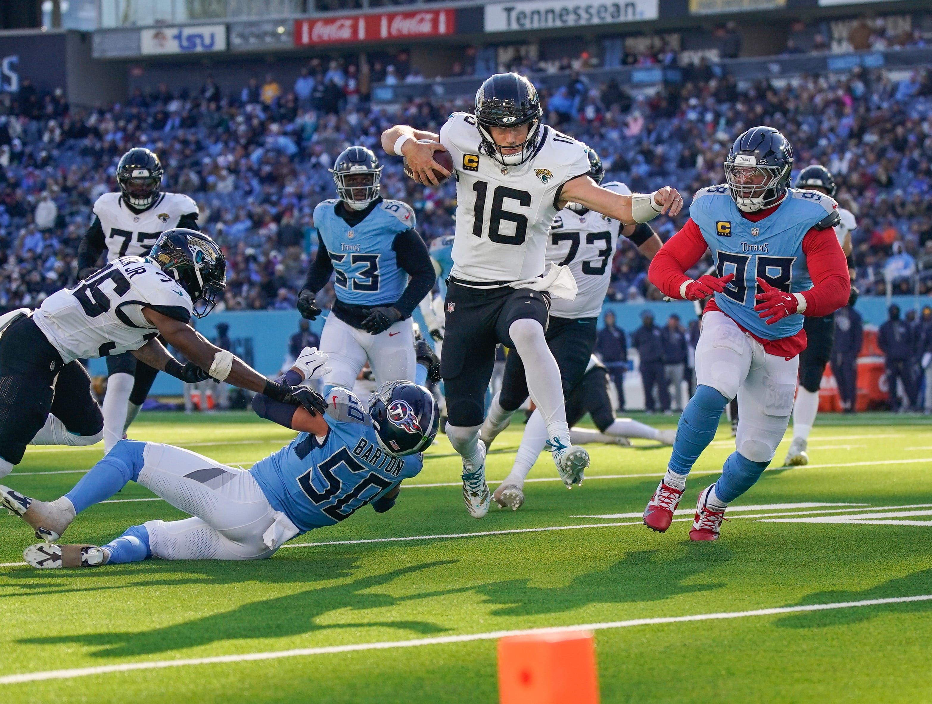 Video thumbnail for Can the Crumbling Colts Hold Off the Hard Charging Jaguars?